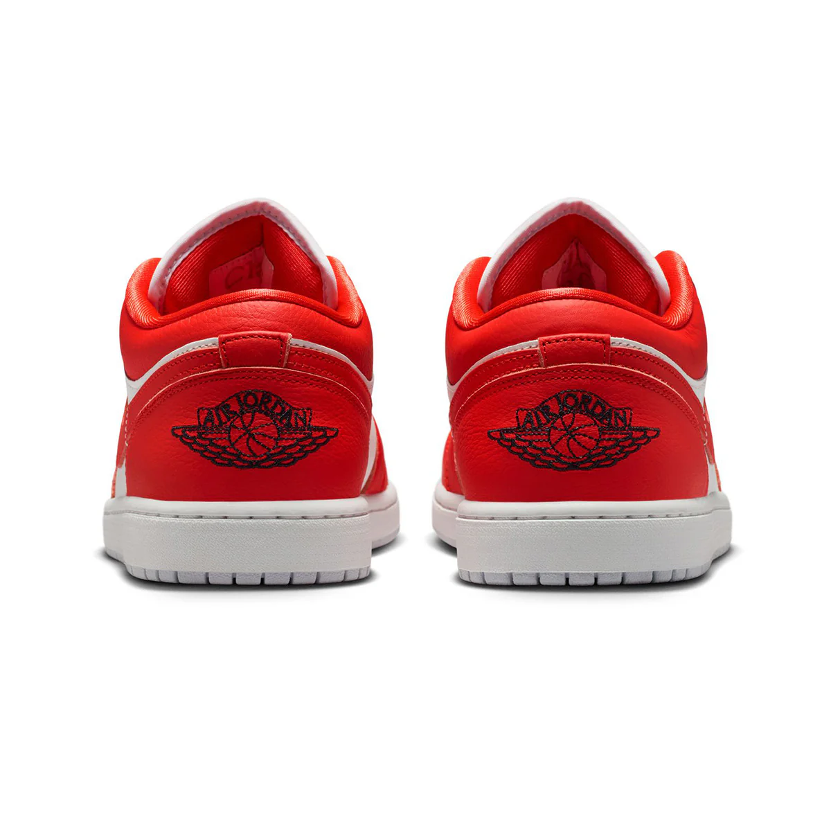Air Jordan 1 Low SE 'CHILE RED/BLACK/SUMMIT WHITE' - Image 4