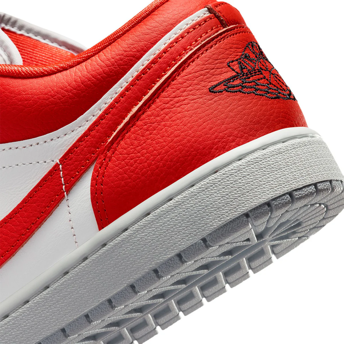 Air Jordan 1 Low SE 'CHILE RED/BLACK/SUMMIT WHITE' - Image 7