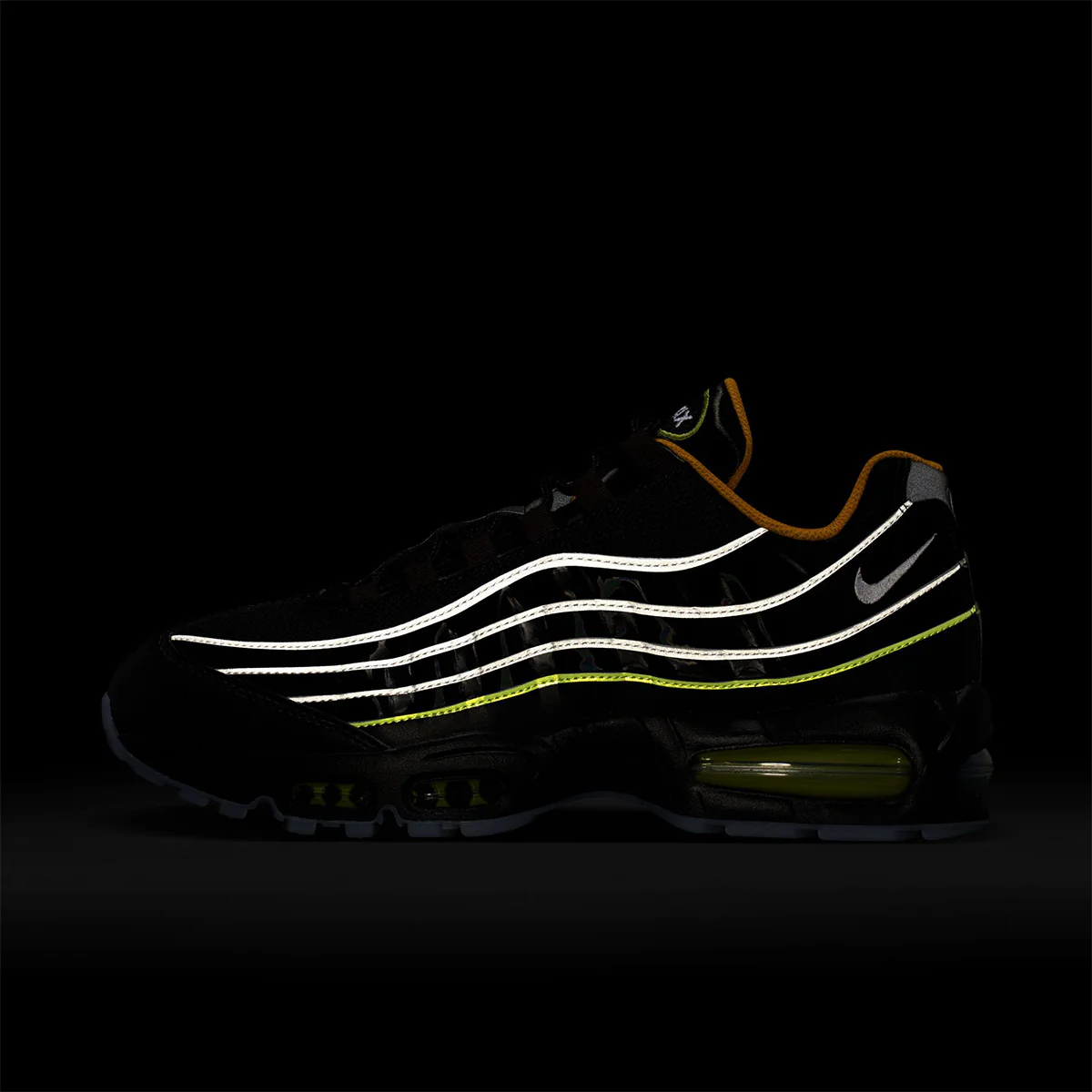  Air Max 95 "Big Bubble" 'BLACK/WHITE/GOLD LEAF/PEAR' - Image 8