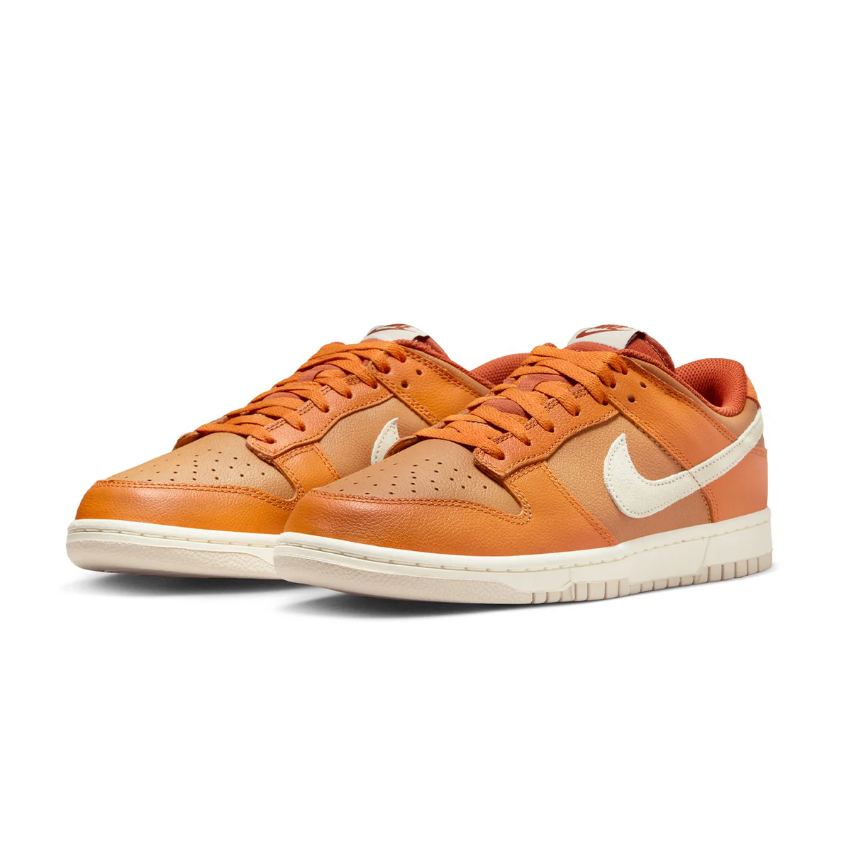 Dunk Low Retro SE 'Monarch' - Image 2