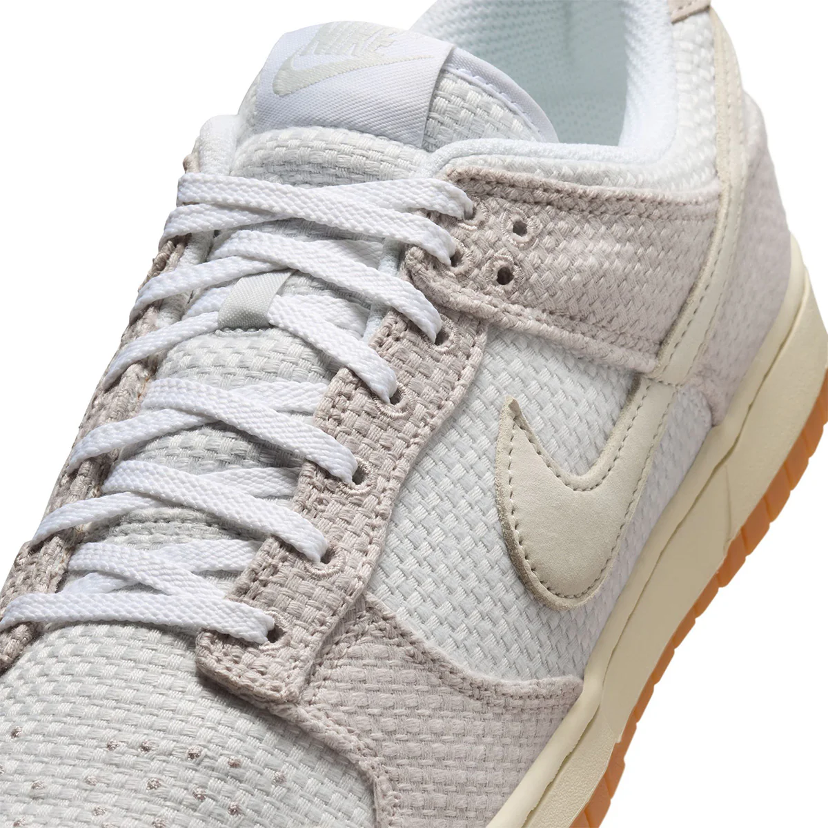 Dunk Low Retro SE 'MOON PARTICLE/WHITE/PHOTON DUST' - Image 8