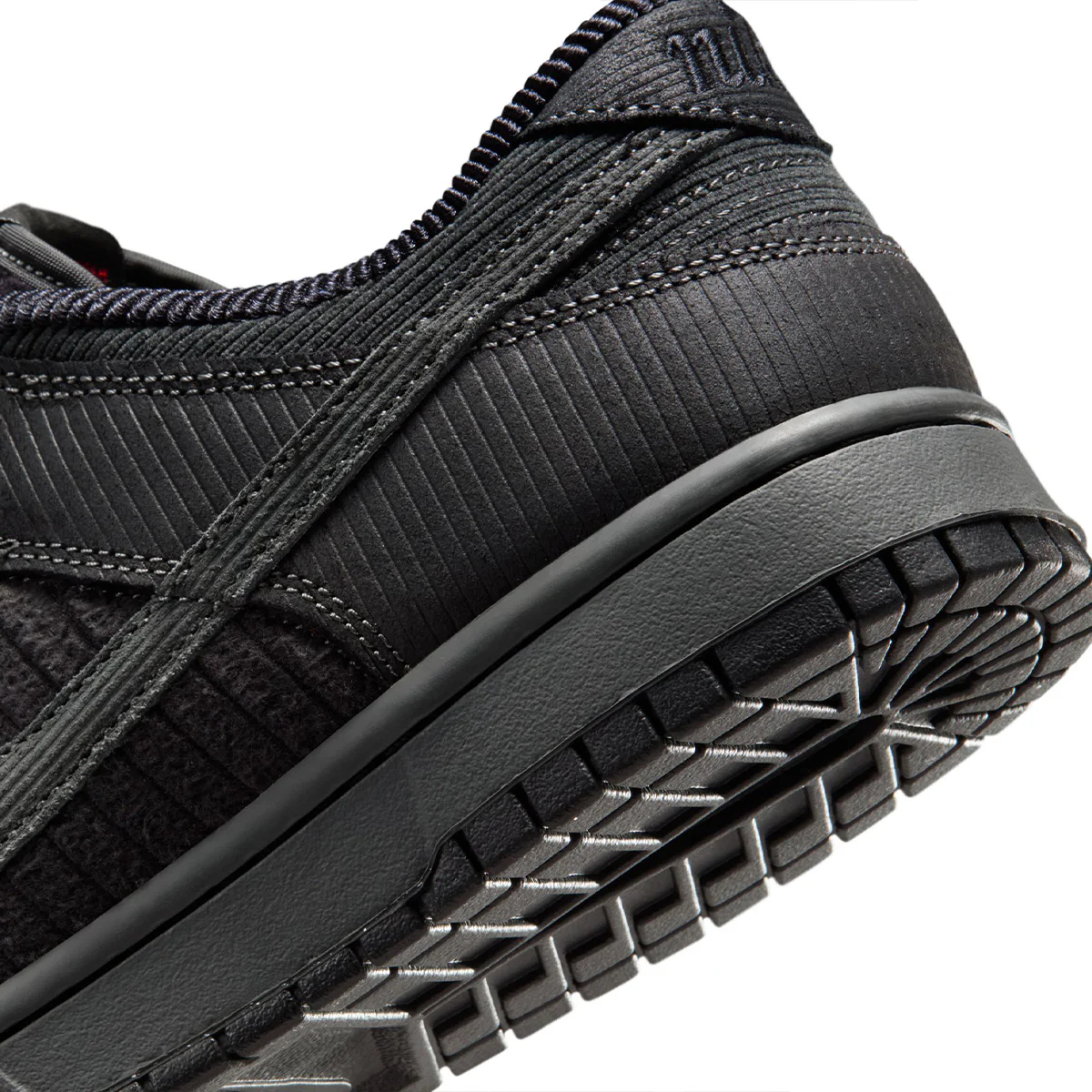 DUNK LOW RETRO PRM 'ANTHRACITE-BLACK-IRON GREY' - Image 8
