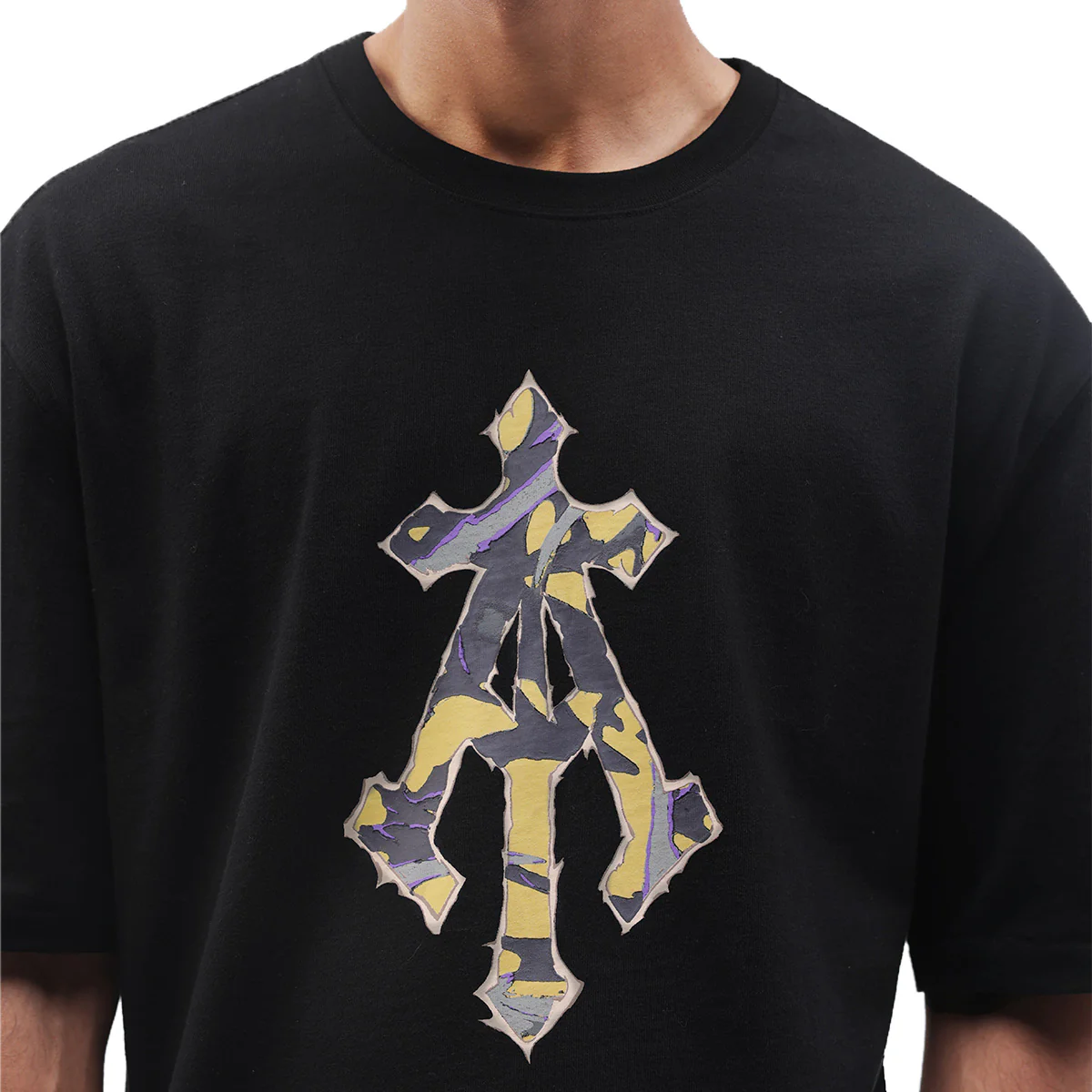 Echo Alpha Cross Boxy Tee in Black - Image 4