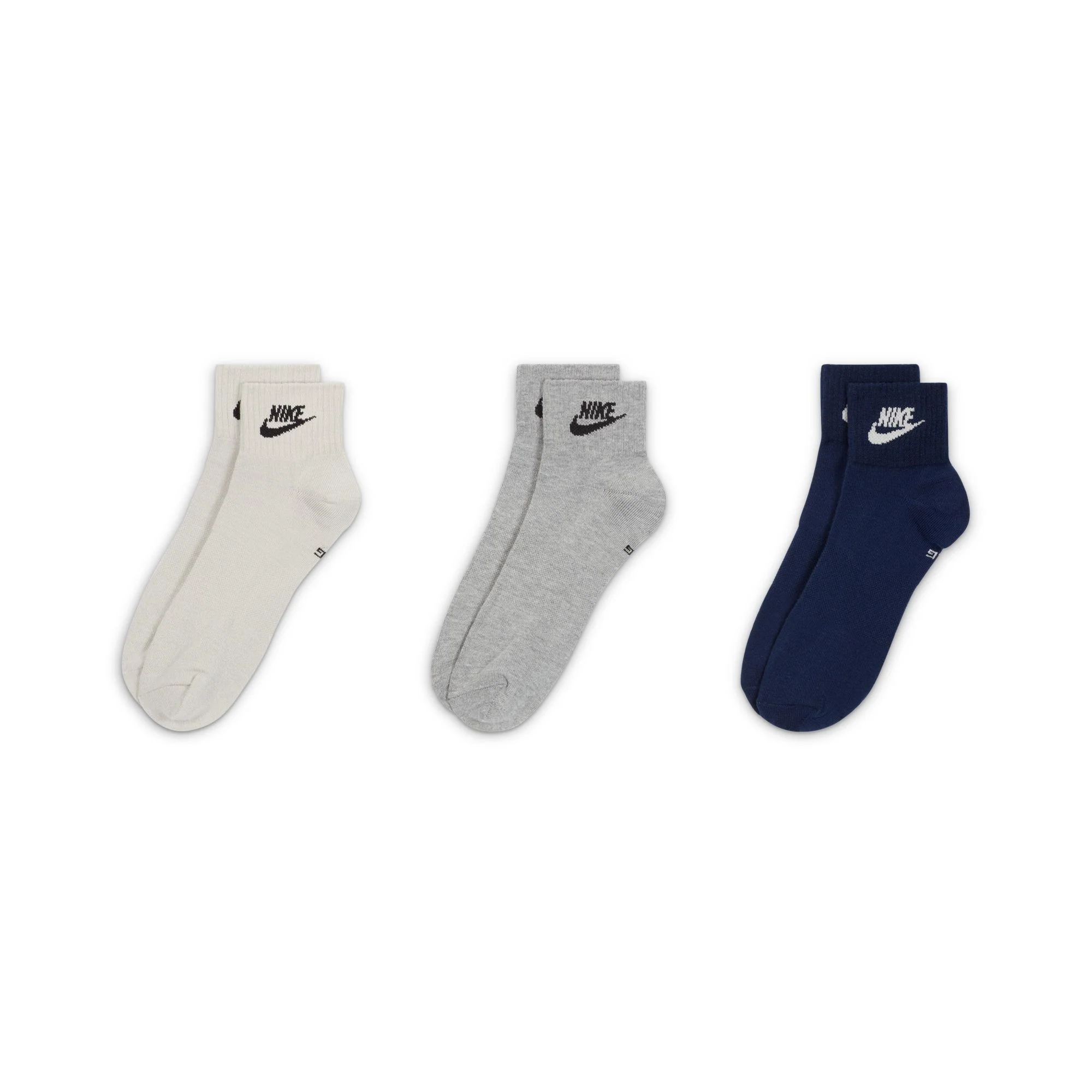 Everyday Essential Ankle Socks (3 Pairs) - Image 2