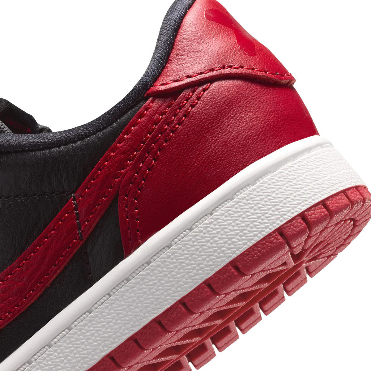 Air Jordan 1 Retro Low OG Pre-School "Banned" - Image 9