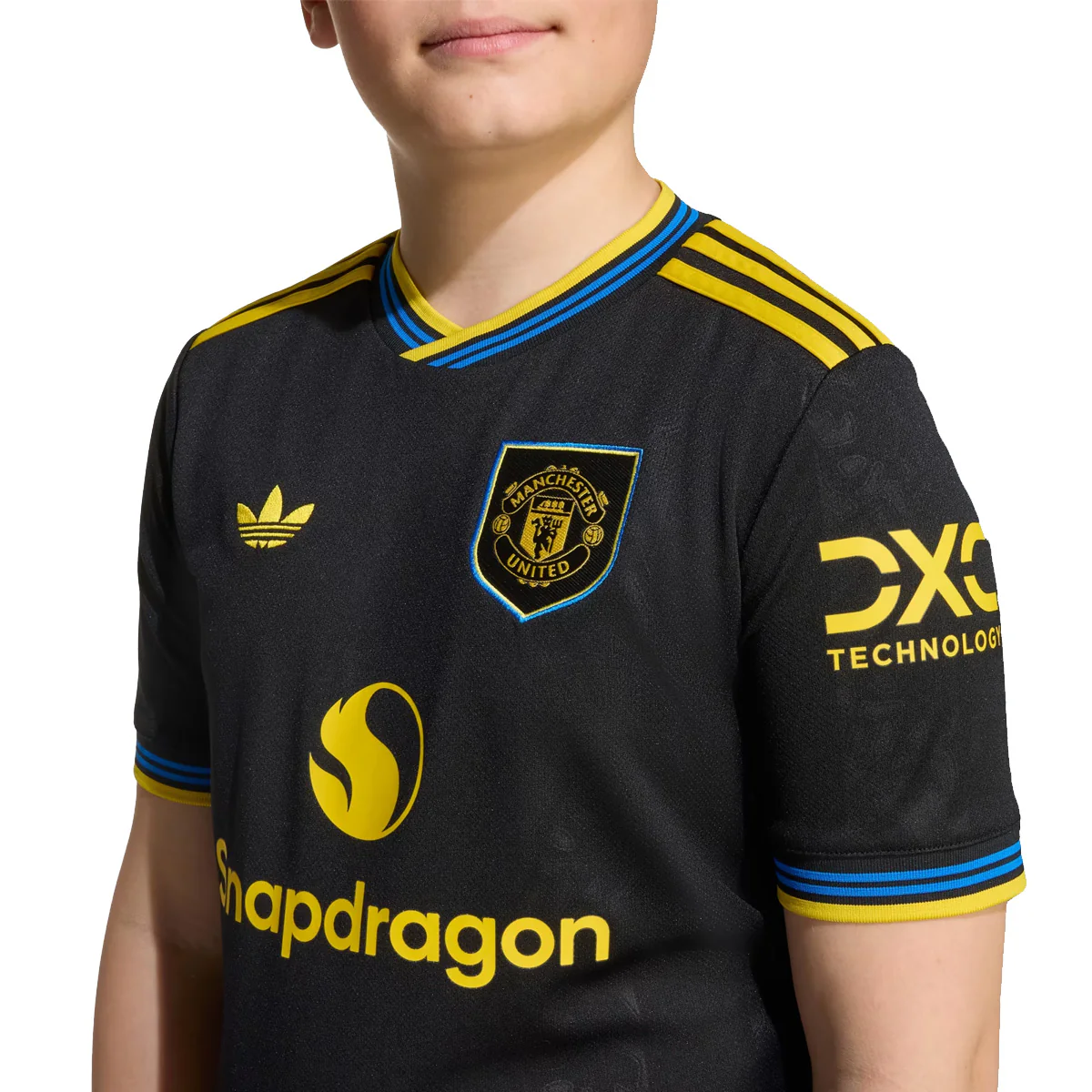 Manchester United 25/26 Third Kids Jersey 'Black' - Image 4