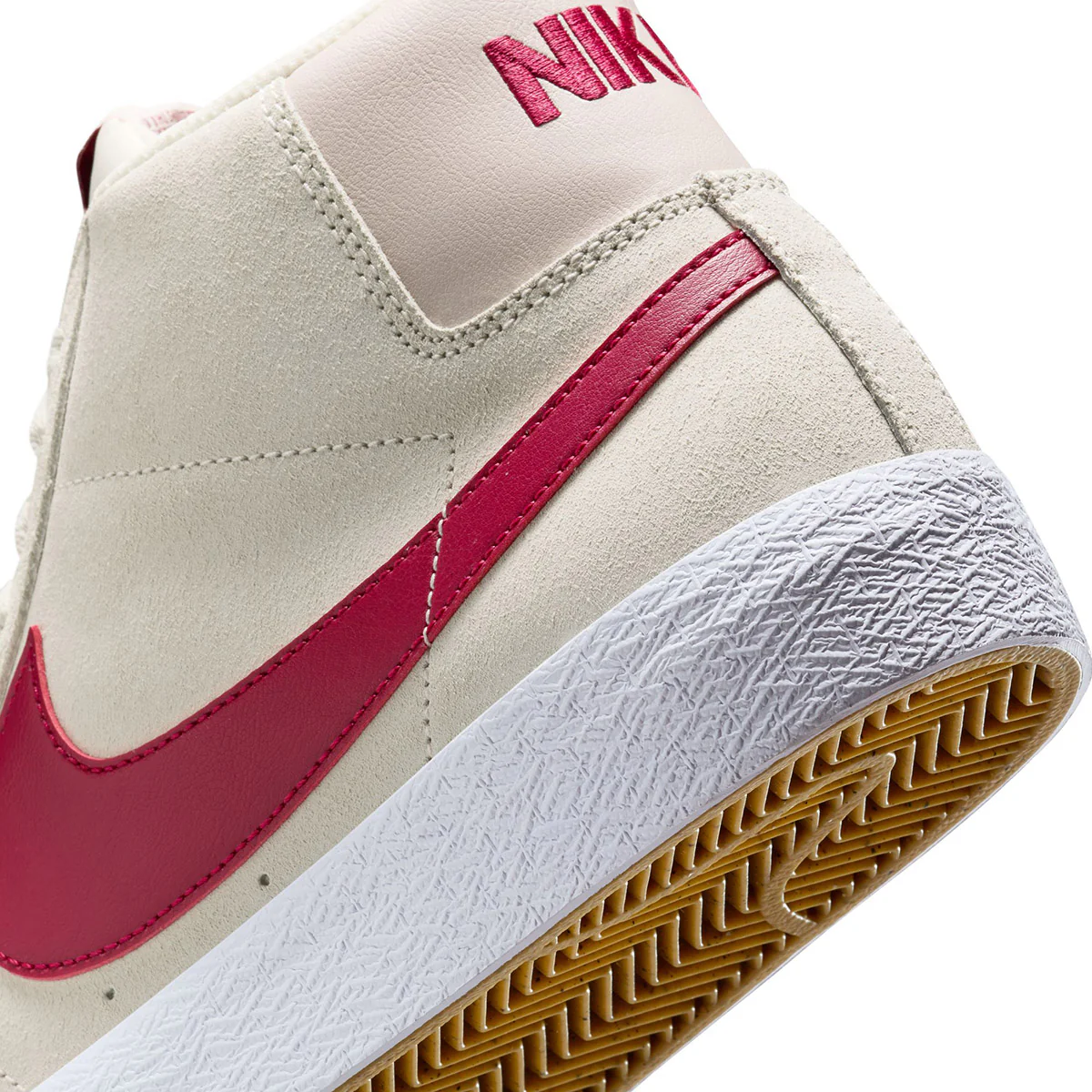 SB Zoom Blazer Mid 'PALE IVORY/NOBLE RED-SILT RED-WHITE' - Image 8