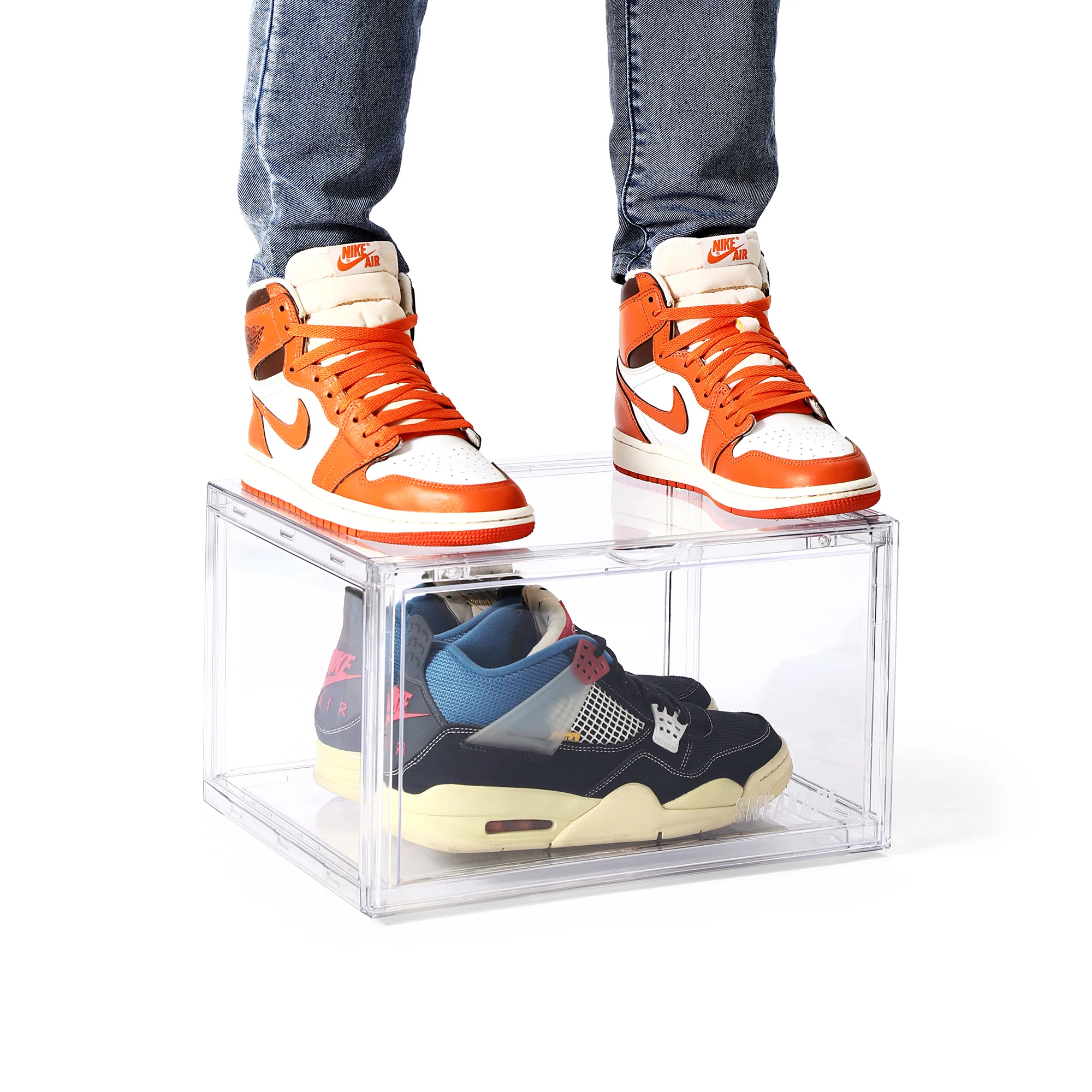 SNEAKARE CRATES