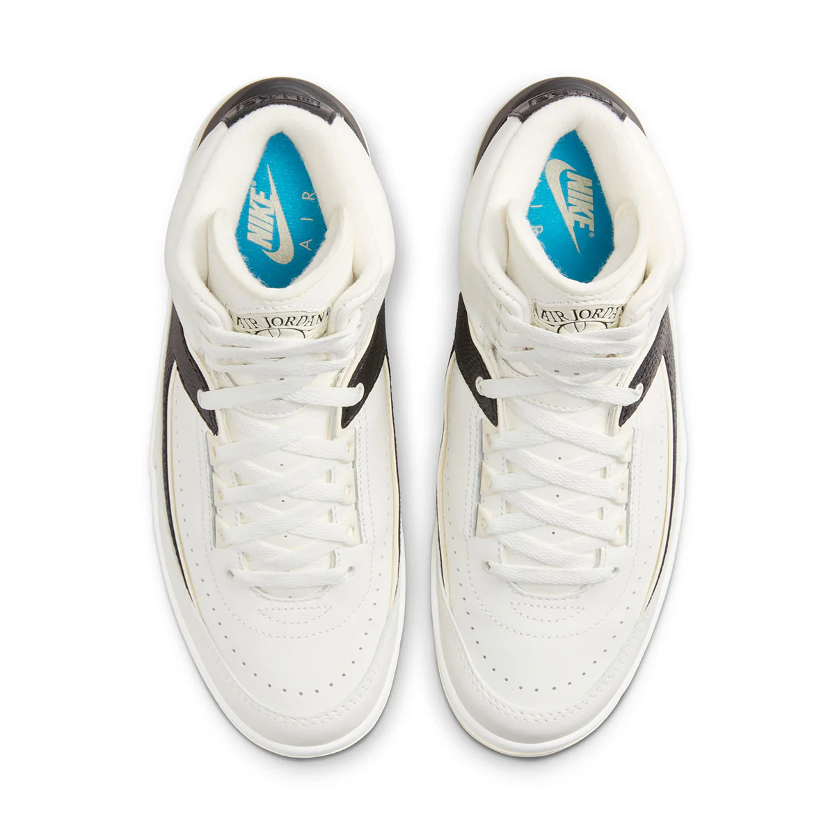 Wmn's Air Jordan 2 Retro 'Sail/Black' - Image 3