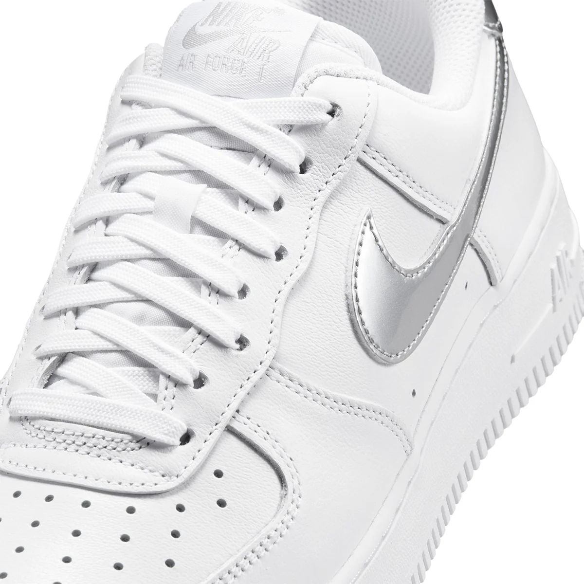 Wmns Air Force 1 '07 SE 'WHITE/METALLIC SILVER' - Image 7