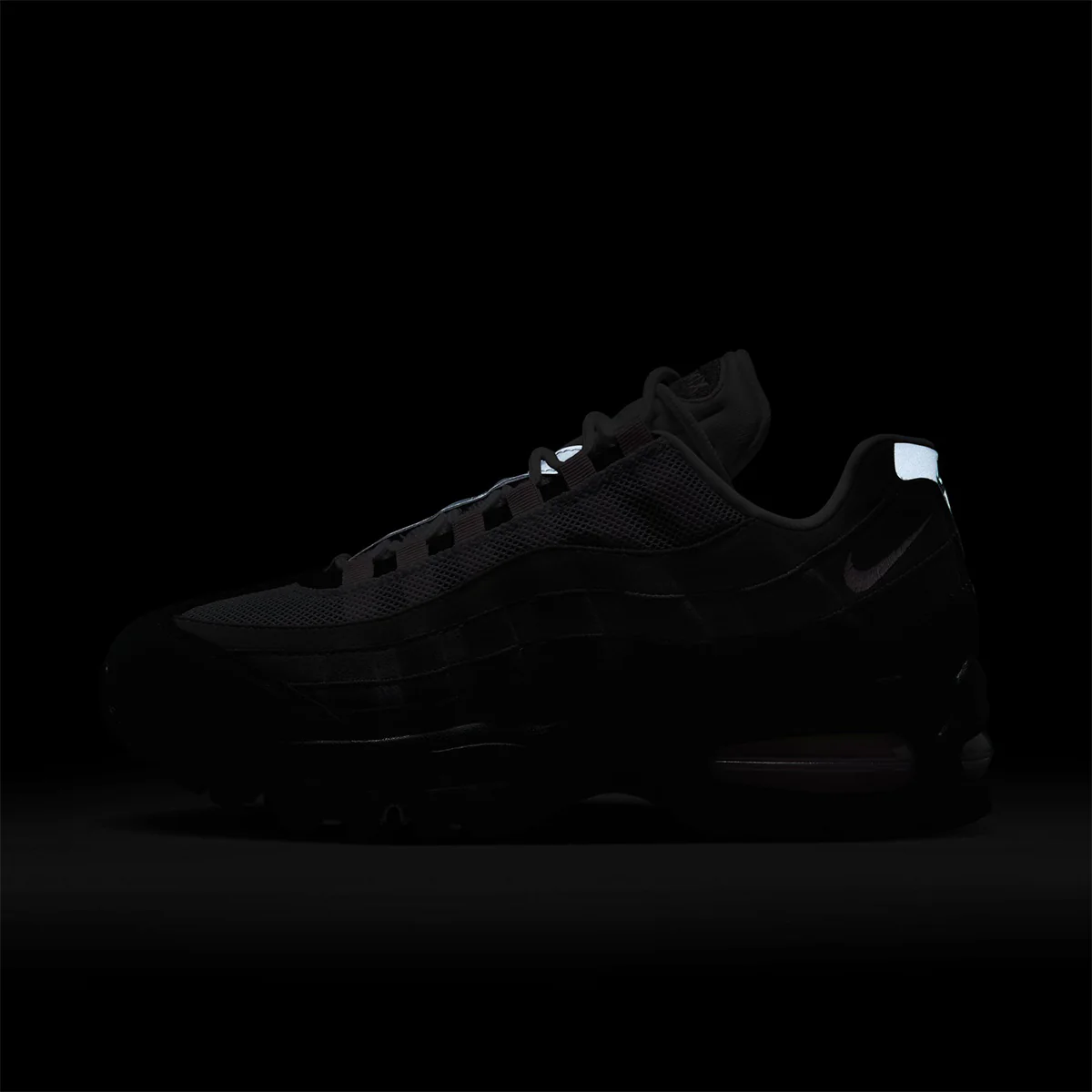 Wmns Air Max 95 Big Bubble 'BLACK/PINK FOAM/WHITE/REFLECT SILVER' - Image 10