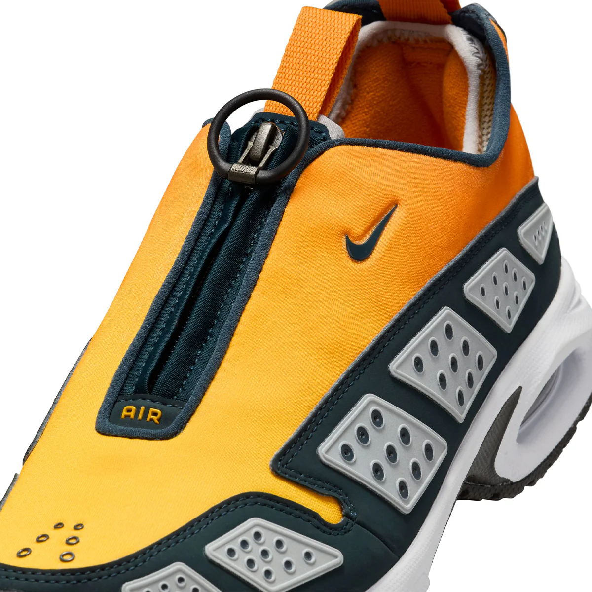 WMNS Air Max SNDR 'Canyon Gold/Deep Ocean' - Image 7