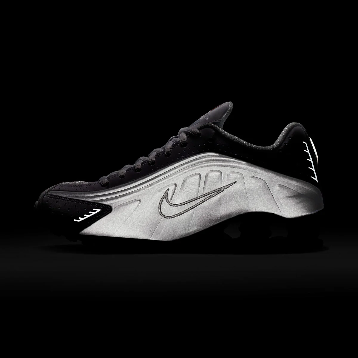 Wmns Shox R4 'White Metallic' - Image 8